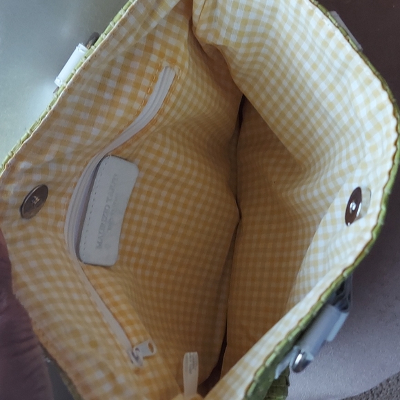 Handbag - Picture 2 of 3